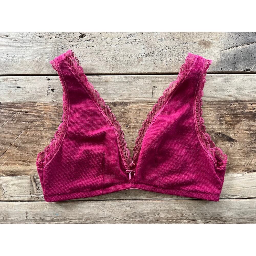 Victoria's‎ Secret Kir Red LARGE Waffle Plunge Bralette Wireless Lounge Bra